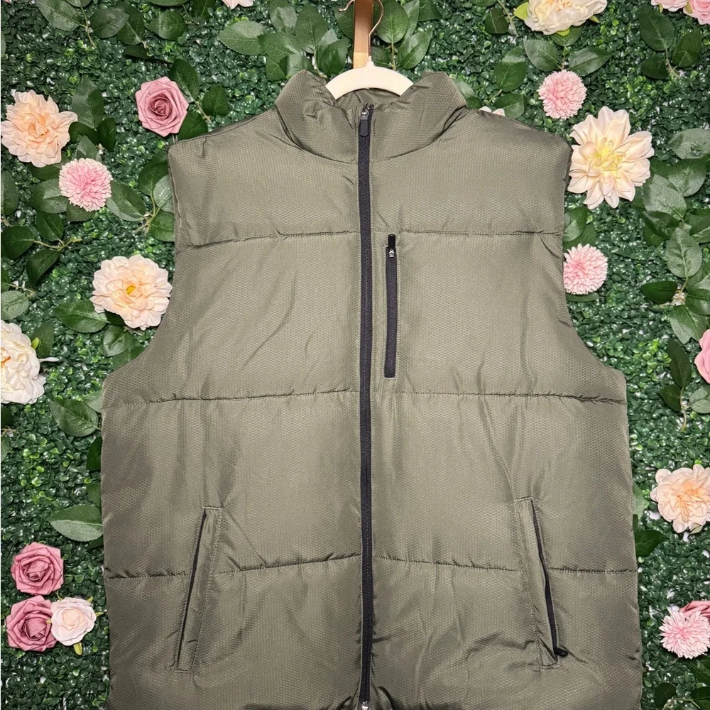 Tek Gear Men's Olive Green Puffer Vest